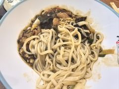 -浑河春面馆·非遗鹿角面(良乡店)