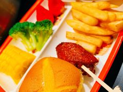 -辣尚瘾·烤鱼·新川菜(交大直营店)