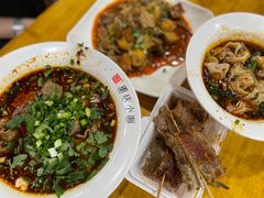 -八一路好吃街(雨田商务大厦店)