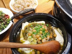 -九锅一堂酸菜鱼(新南凯德直营店)
