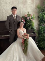 -雪中彩影婚纱摄影·微光艺术中心