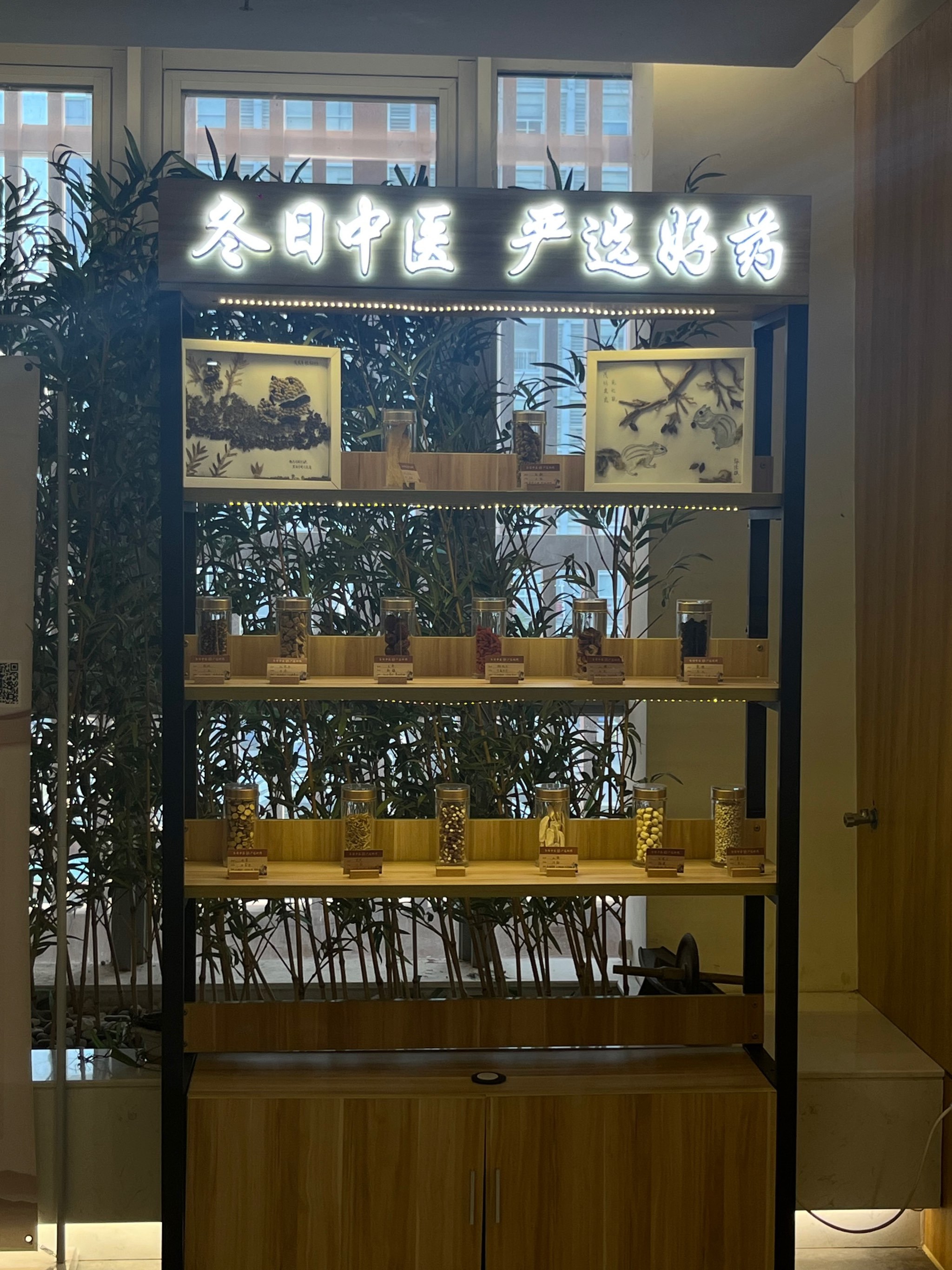 https://qcloud.dpfile.com/pc/jDgKZEha7plabzTDRyYDN5HN4T-RJL1xVTWtloIvbu1HOqNDvnzVvo2isJ4mO3YoY0q73sB2DyQcgmKUxZFQtw.jpg