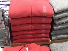 -优衣库(青岛伟东乐客城店)