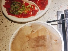-二荆条·蜀鲜汇城市森林火锅