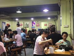 大堂-灌县老妈砂锅串串香(万科红生活广场店)