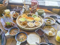 -包整·丝娃娃(一览甲秀楼风景店)