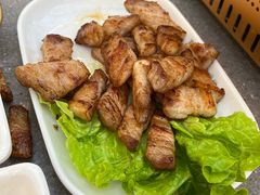 -豚妈妈汤饭·部队锅(南京东路店)