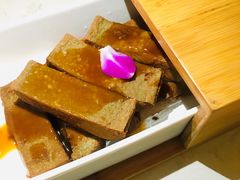 鲍汁黑豆腐-酒肆浅葱·特色菜馆(卓悦intown店)