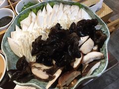 -锅十二涮肉馆·鞭蛋锅