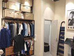 -方快PLUS照相馆(上海中环百联店)