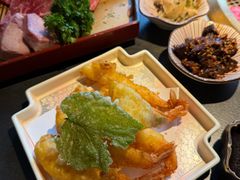 -铭牛烧肉·和牛海鲜自助(高新月牙湖店)