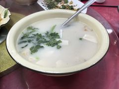 -华园农庄·特色炭烧鸡·北江河鲜