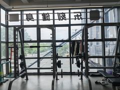 -乐刻健身(利邻荟合川店)