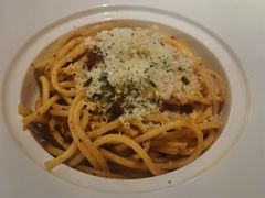 -卡普里披萨·牛扒·下午茶