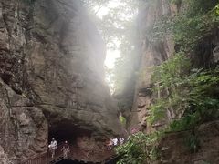 -龙潭大峡谷