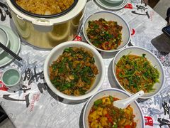 香菜炒牛肉-壹盏灯(华远店)