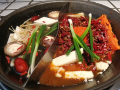 -贰回巷火锅馆(钟楼店)