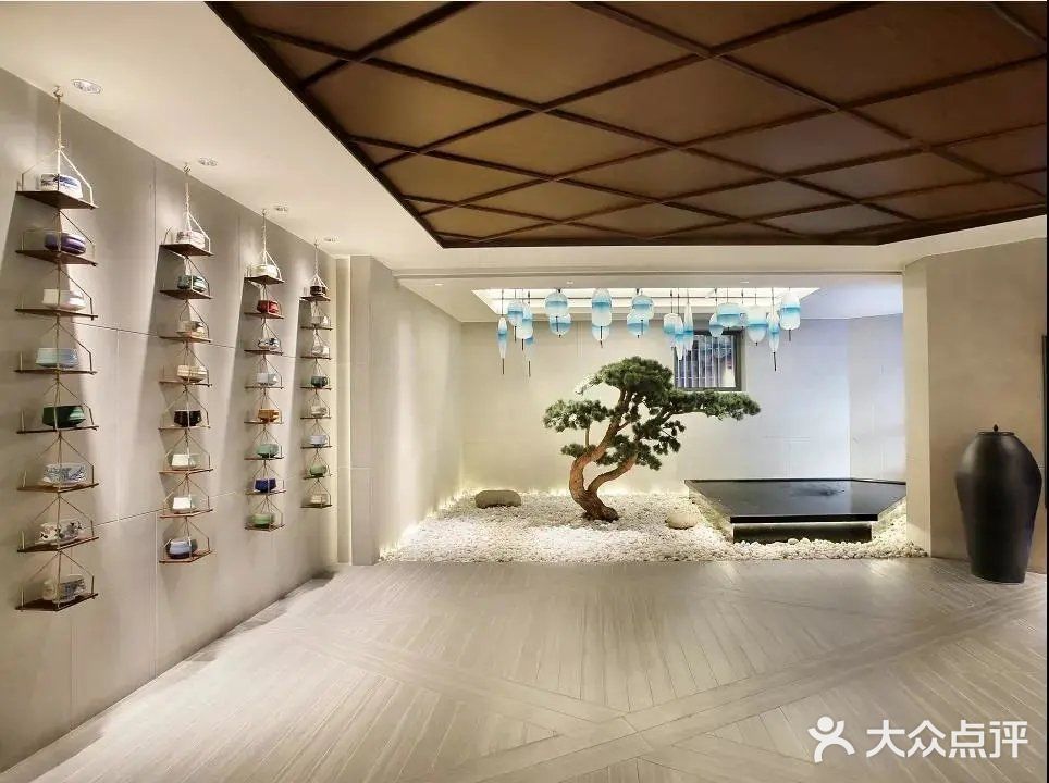 大隐于市静安暻阁酒店，环境清幽，人均¥150享酒店招牌日料