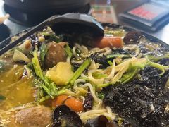 -肥汁米蘭香港米线(宁波路总店)
