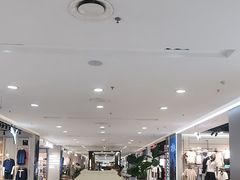 -胖东来生活广场(健康路店)