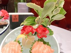 -泓炙颐凤鲜海鲜火锅料理(桐乡店)