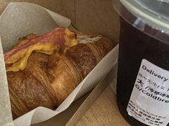 火腿芝士可颂-星巴克(天津火车站店)