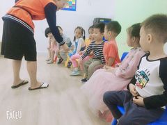 -安妮花英语·青少儿(海格堡店)