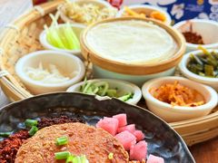 -包整·丝娃娃(甲秀楼景观店)