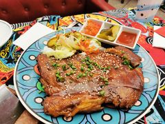 蜜汁烤猪肋排-Famous肥猫墨西哥音乐餐吧(五棵松华熙LIVE店)