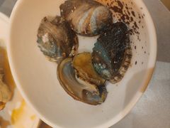 -黑金·寻焰自助百汇·烤肉·火锅(中街店)