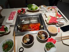 -海底捞火锅鲜切牛肉主题店(长寿路店)
