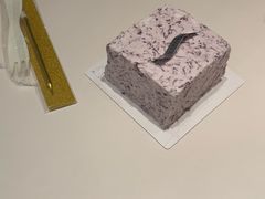 -山与蓝·轻糖鲜果蛋糕(勒泰店)
