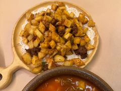 -耶里夏丽·丝路新疆菜·清真食品(徐汇南丹东路臻选店)