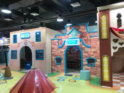 -多奇妙儿童成长乐园(句容吾悦店)