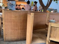 -蜜桃餐厅·伴山(湖滨商业街店)