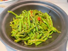 干锅四季豆-新辣宴·湖南家常菜·商务聚餐(中粮创芯店)