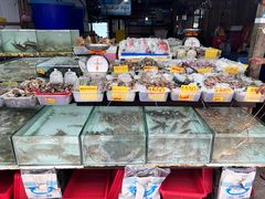 -拉威海鲜市场
