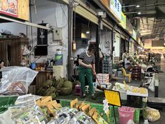 -曼阁市场水果批发市场
