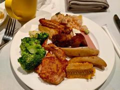 -广州万富希尔顿酒店-感趣自助餐厅·生蚝海鲜刺身