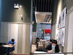 -肯德基(虹桥机场T2北指廊精选外卖点店)