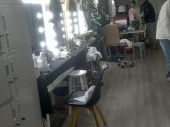 -六朵云照相馆(喷水池店)