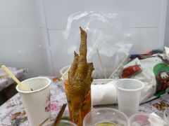 鸡爪-卫卫麻辣烫(建设新村路店)