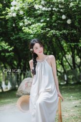 -onlygirl摄影美学馆高端定制(江滩店)