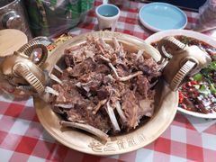 -老三骨头馆(白桦东路店)