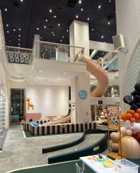 -奈尔宝家庭中心·亲子餐厅(华采天地店)