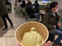 开心果烤榛子碎-LUNEURS月乐诗 冰淇淋咖啡(环贸店)