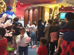 等位区-四海一家自助餐(益田假日广场店)