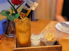 -Mark&Mars Restaurant