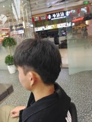 -川和潮人