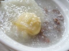 窝蛋牛肉粥-广东胜利宾馆西关粤中餐厅